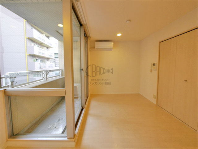 キャピトル靱本町 1K 24.92㎡